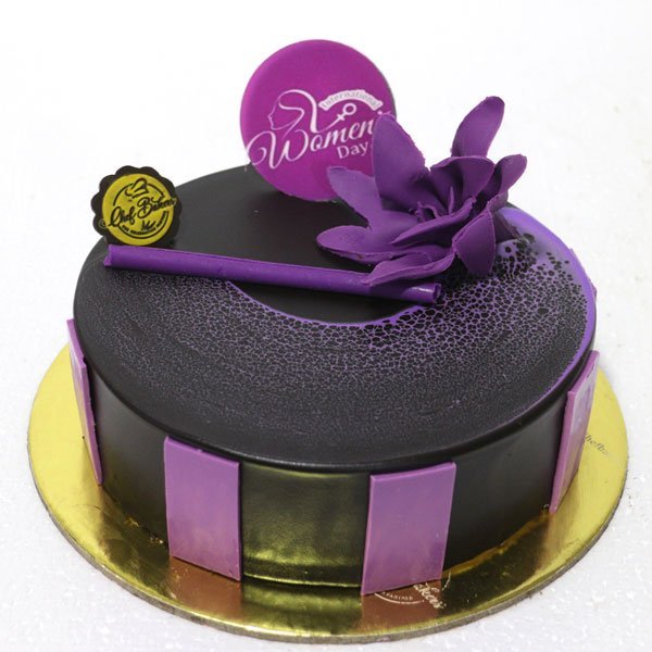 Black Currant Cake