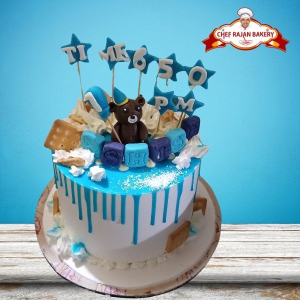 Top teddy bear theme cake 1 kg 500 gm 